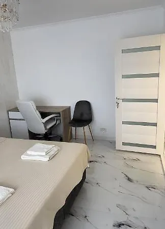 Apartment Ena Apartament