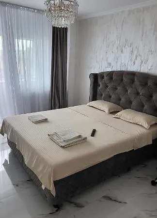 Apartment Ena Apartament *